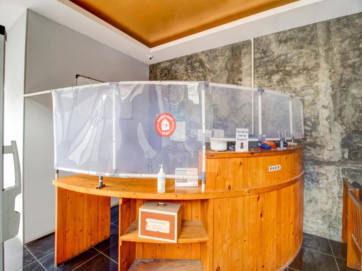 Oyo 3750 Elder Guest House Bandung Bagian luar foto