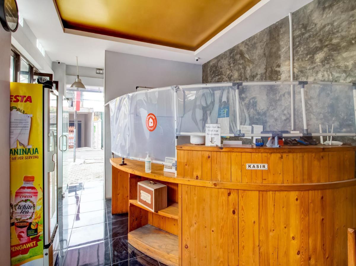 Oyo 3750 Elder Guest House Bandung Bagian luar foto