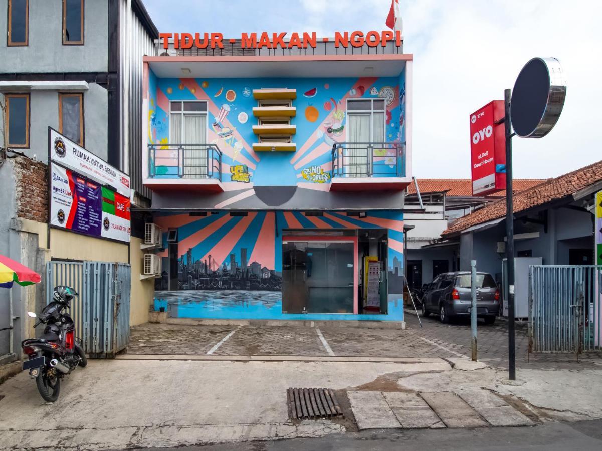Oyo 3750 Elder Guest House Bandung Bagian luar foto