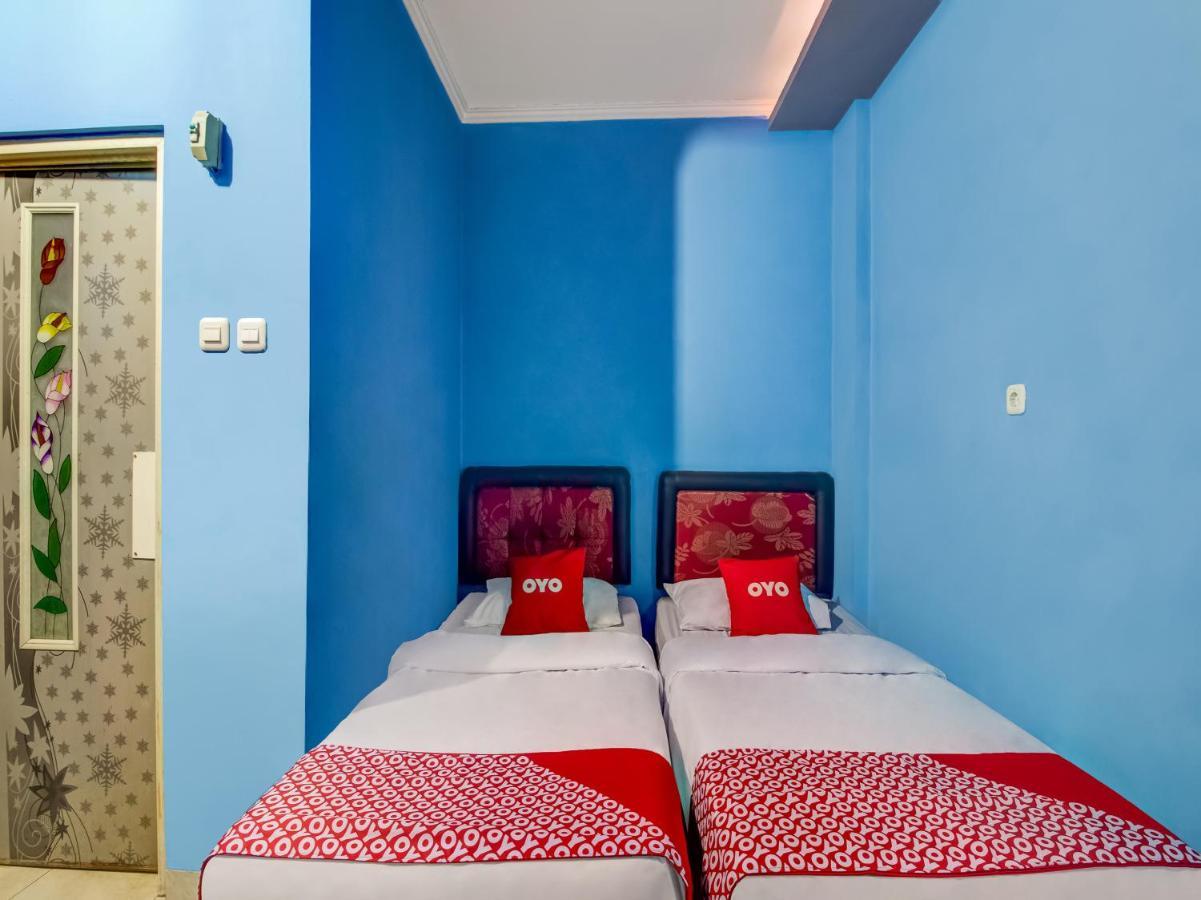 Oyo 3750 Elder Guest House Bandung Bagian luar foto
