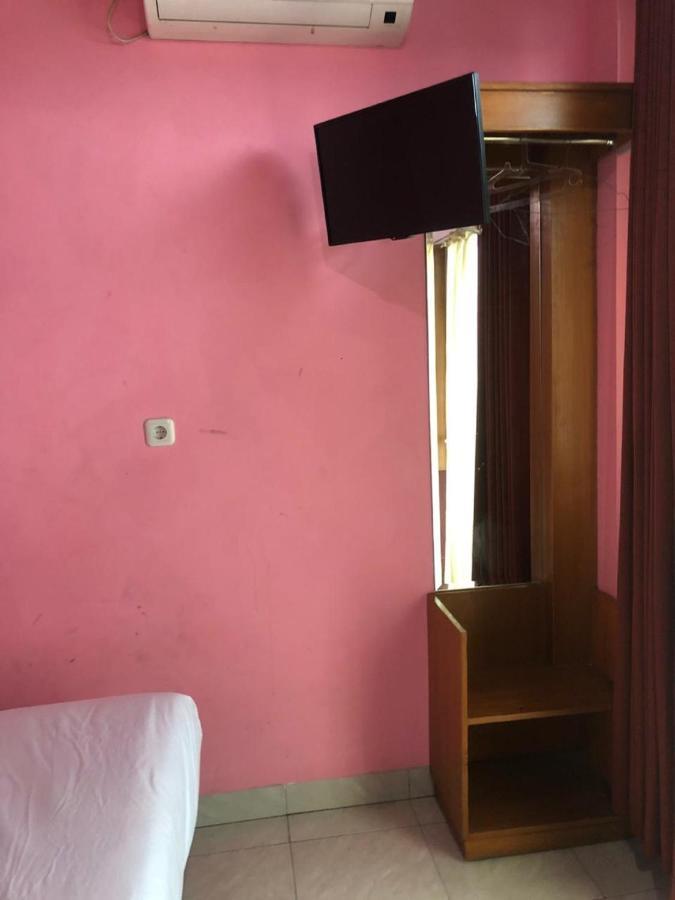 Oyo 3750 Elder Guest House Bandung Bagian luar foto